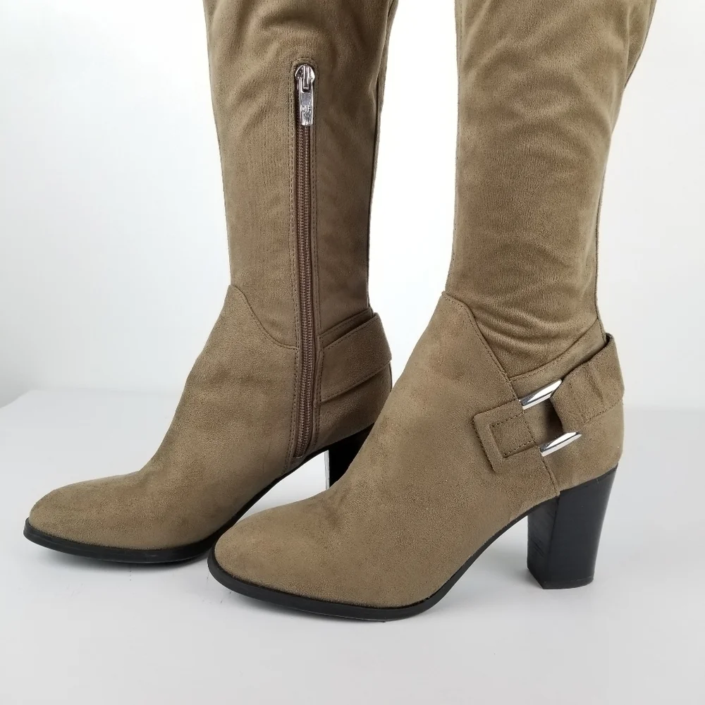 Marc Fisher chic versatile